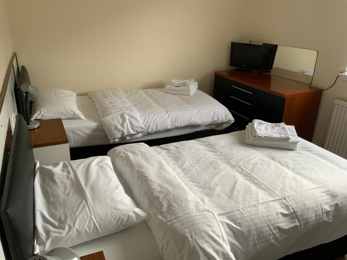 Salutation Hotel 킨로스 외부 사진