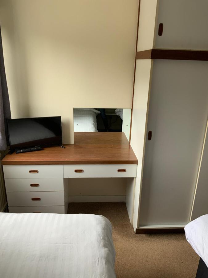 Salutation Hotel 킨로스 외부 사진